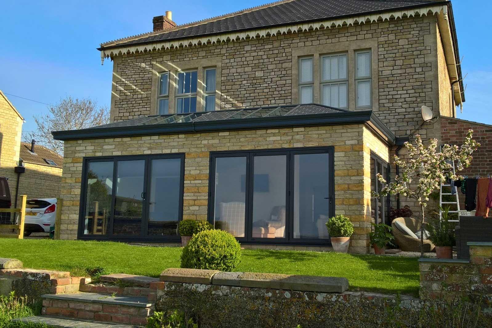 BUILDERS AND INSTALLERS OF MODERN ORANGERIES
