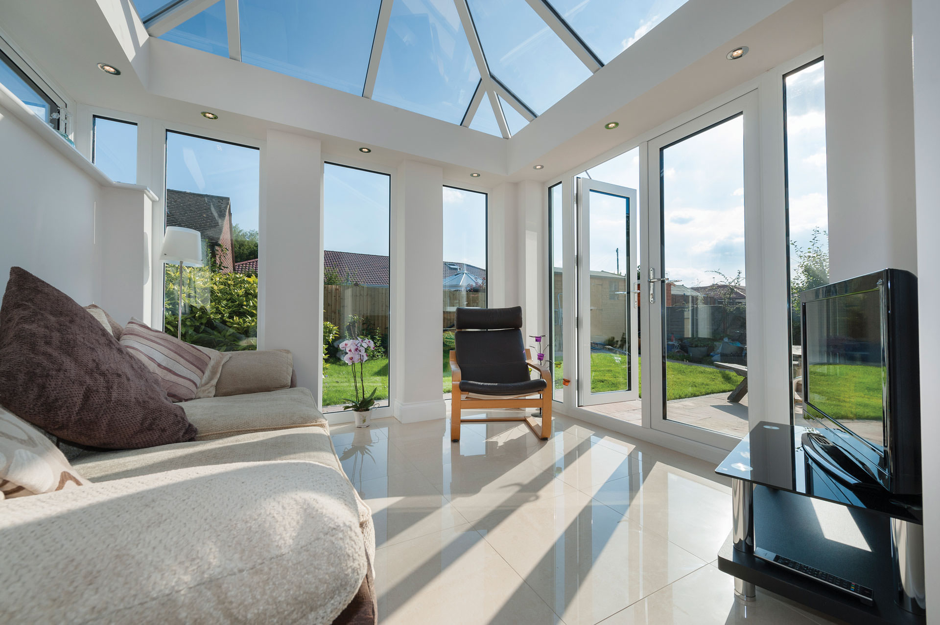 conservatories cost rayleigh
