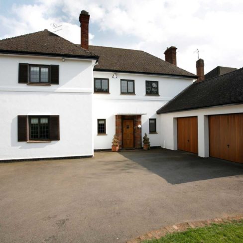 aluminium windows rayleigh security